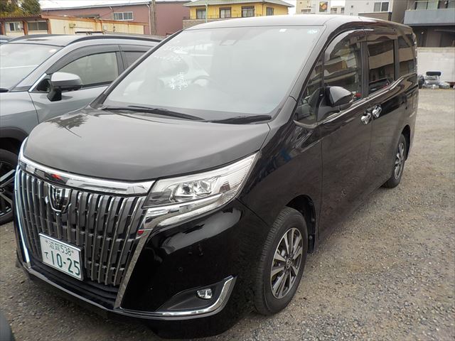 2020 Toyota Noah / Esquire — view 1