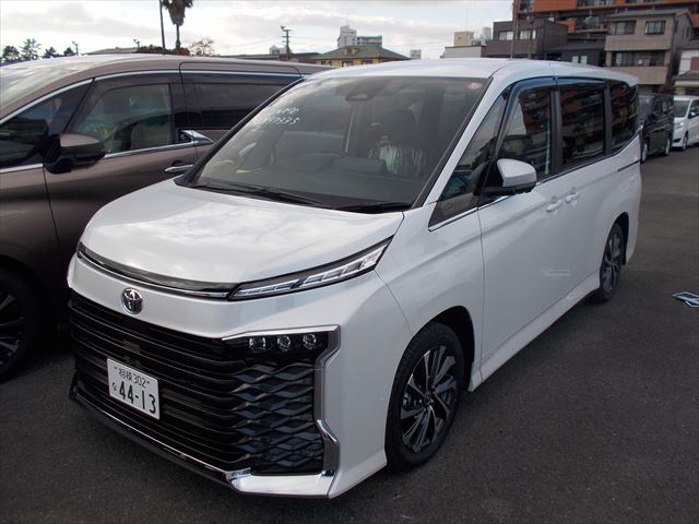 2025 Toyota Voxy VOXY S-Z Package